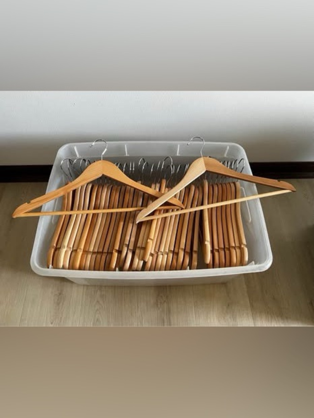 Wooden Suit Hangers - Natural Wood (Set)